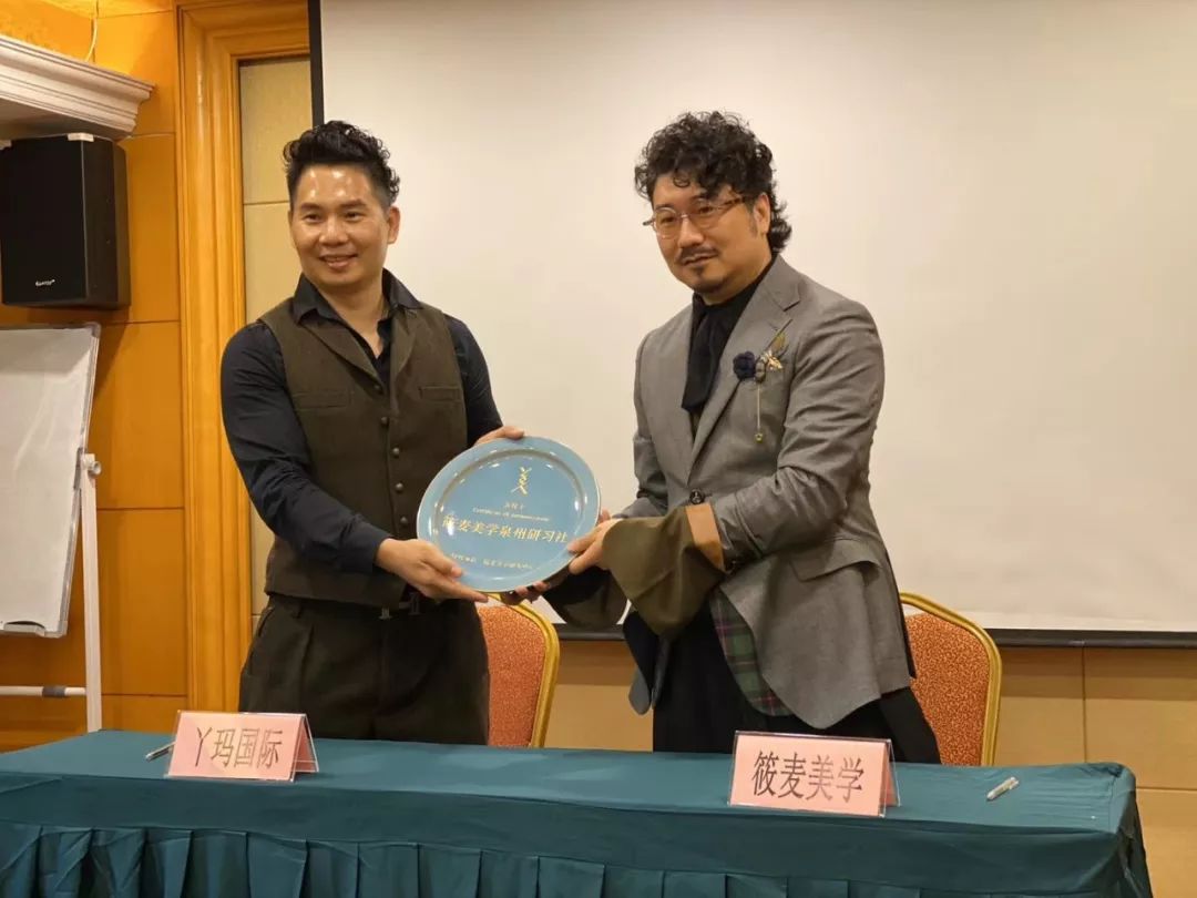 《我和我的石狮》李建军：石狮“服装老板”的发家样本