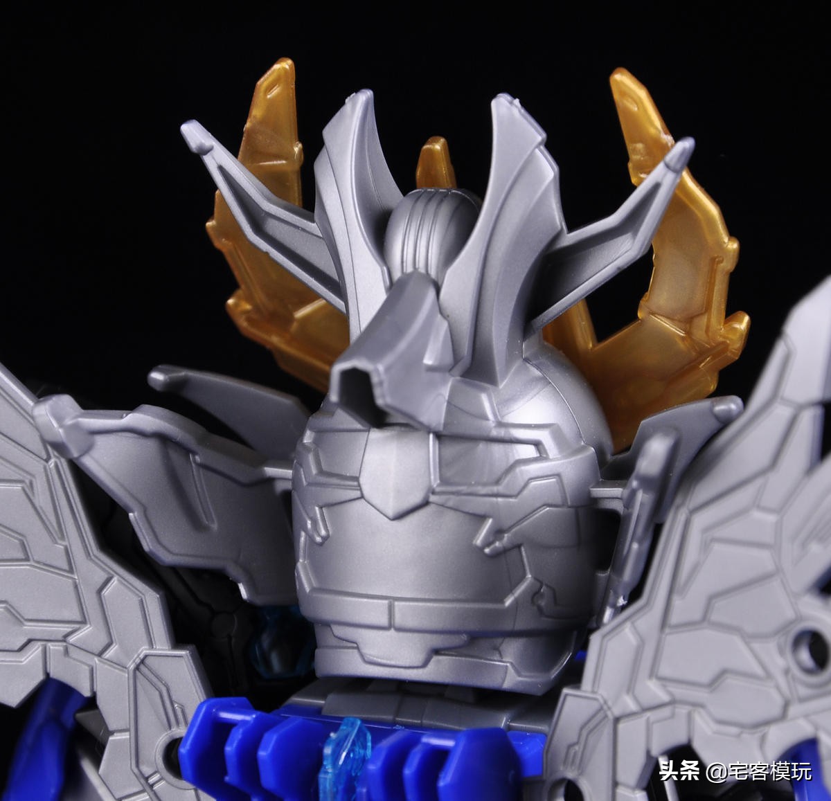 万代三国创杰传曹操飞翼,三国创杰传天霸曹操飞翼高达开箱