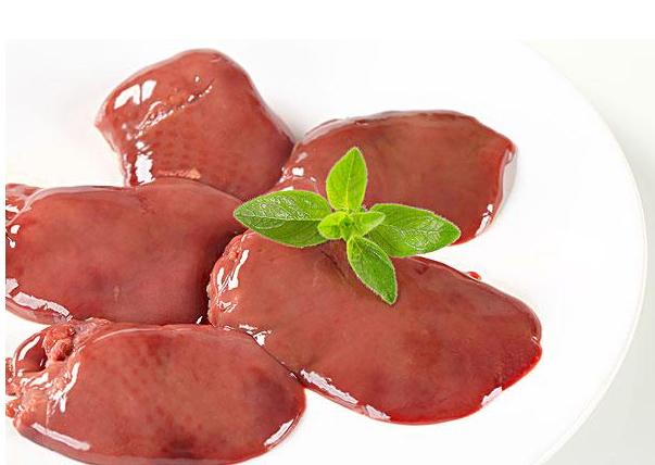 博美犬毛发不好吃什么,博美犬的毛发如何正确的打理