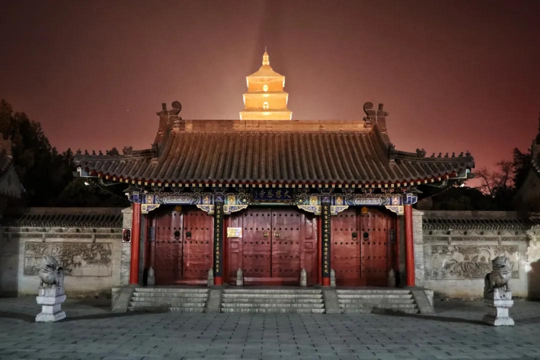 疯魔了？从长安西行天竺，女子重走玄奘路