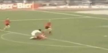 足球历史第一中锋盖德穆勒,足球记忆封神榜盖德穆勒