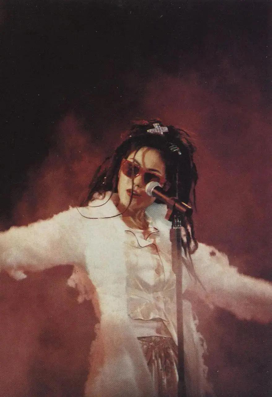 王菲节日,王菲是很多人心目中的天后