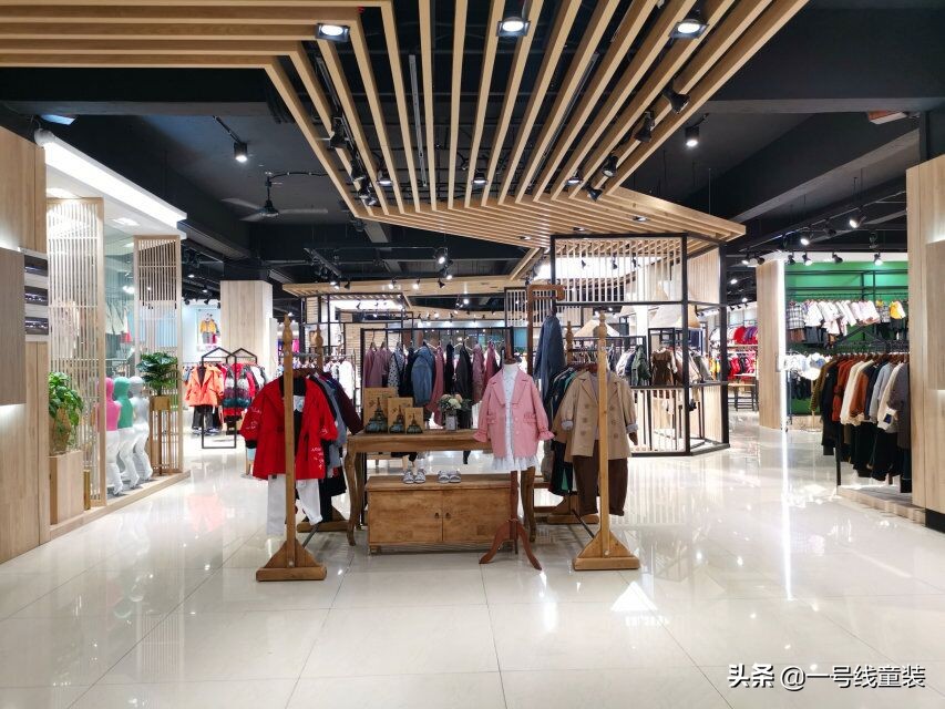 做品牌童装折扣店怎么样,如何经营好一个童装折扣店