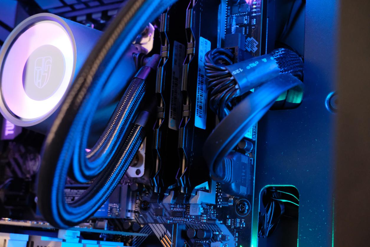 惠普v6深度评测,惠普v2内存条和v6内存条区别