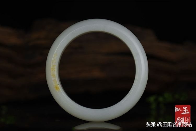 玉手镯的价格一般是多少,普通玉手镯的价格一般多少钱