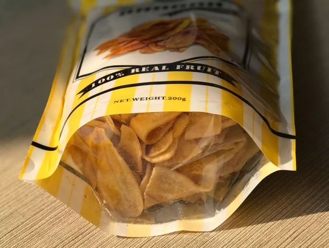 网购28款网红零食，究竟谁是最值得囤的年货？