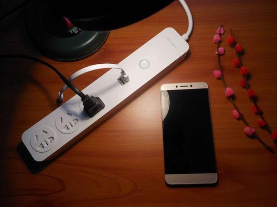 手机反向充电使用方法,真我手机第一次使用如何正确充电