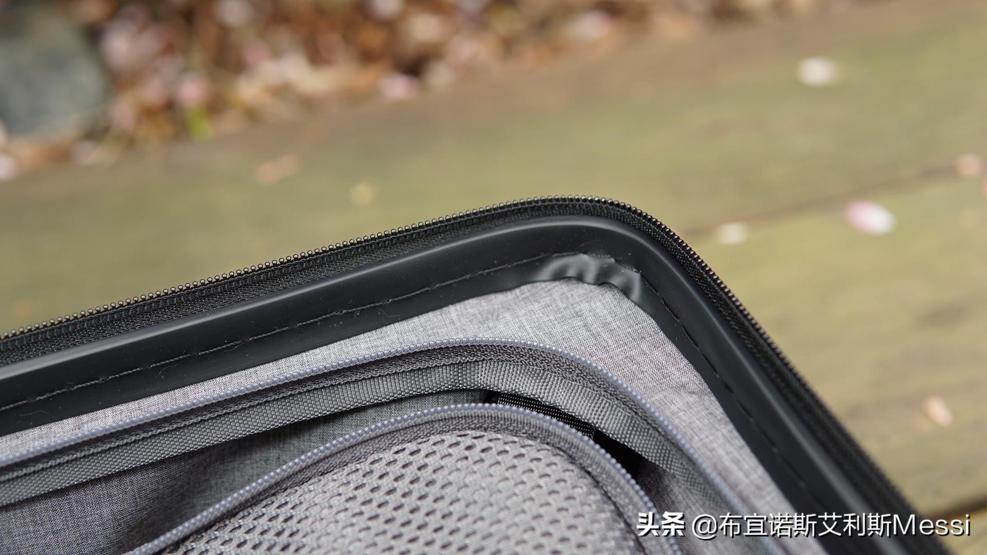 地平线8号行李箱和小米90分行李箱,地平线行李箱与小米行李箱对比