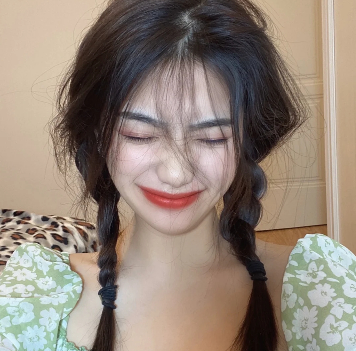 这4款扎发发型夏天超火,5种流行的扎发款式减龄又时髦