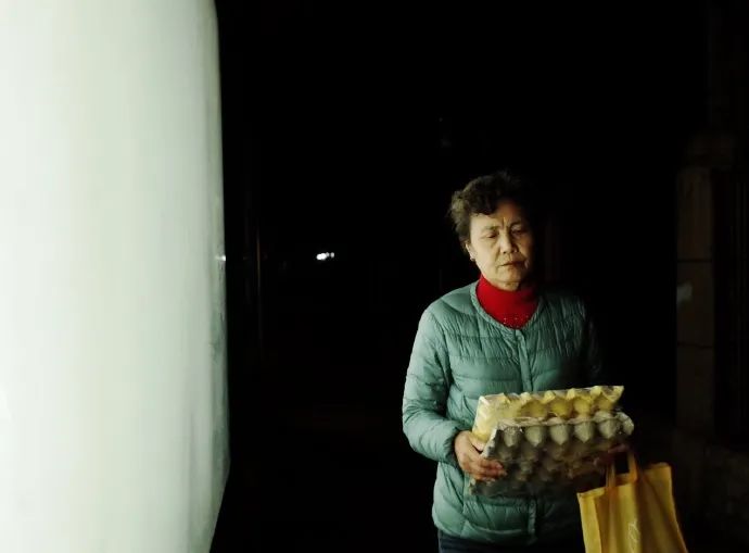 ​城市缝隙里的「业余人类观察家」