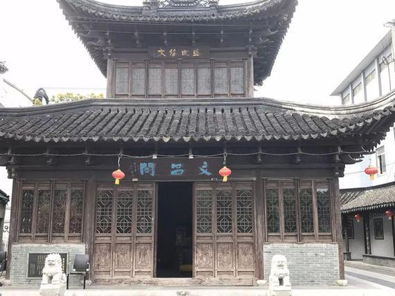 上海最美古镇及美食介绍,上海最值得打卡的十大古镇