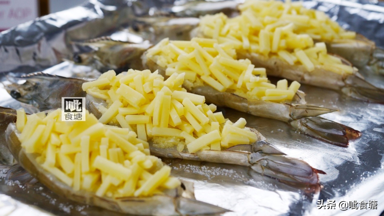 西餐吃虾的正确方法,大虎虾西餐做法大全