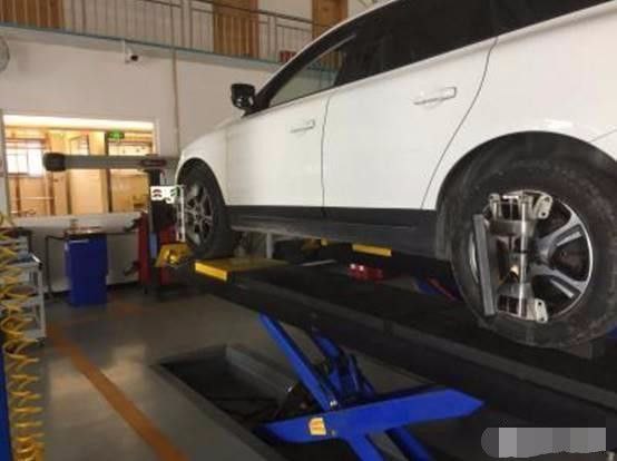 四轮定位多久做一次一般多少钱,汽车多久做一次动平衡和四轮定位