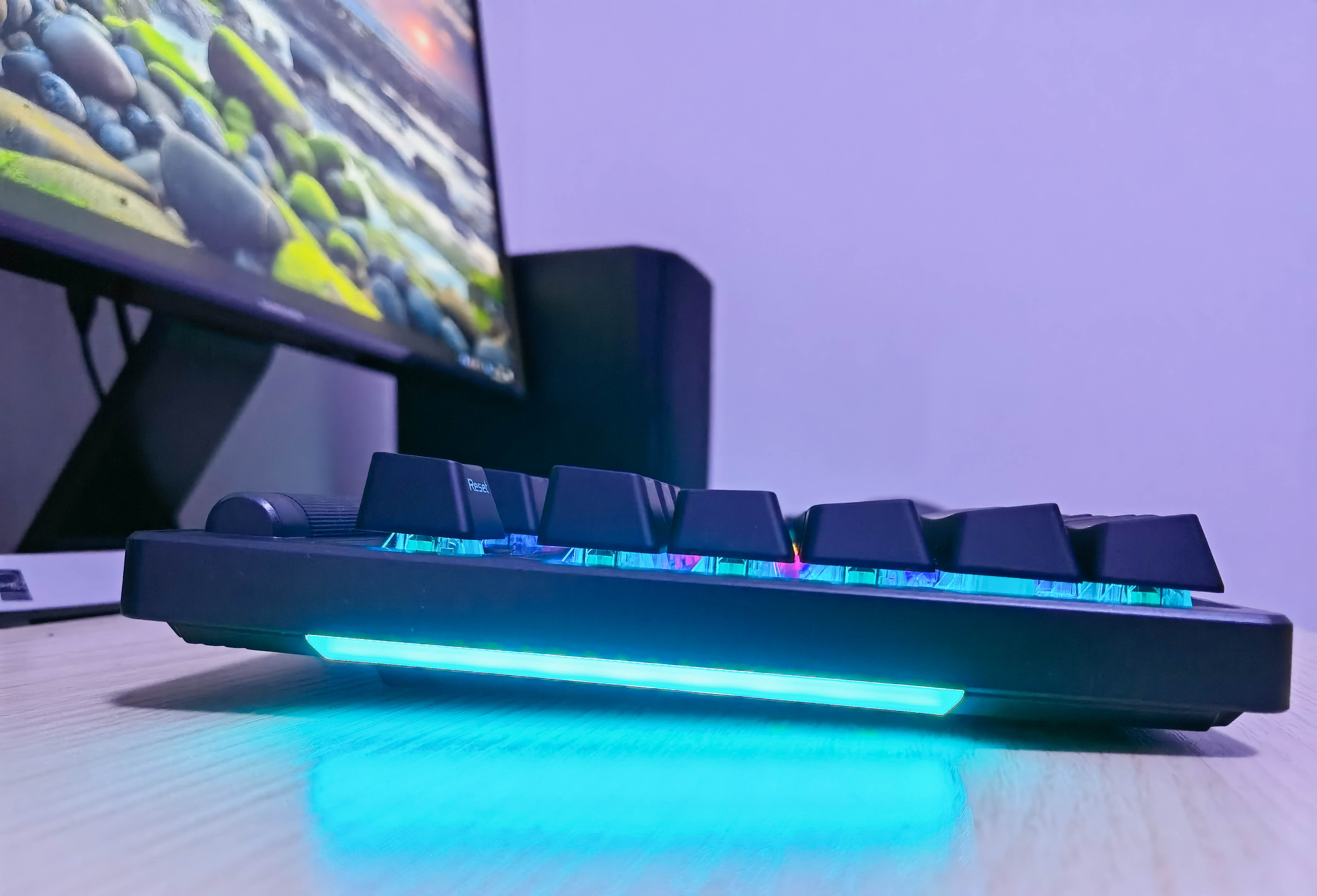 为信仰充值，华硕ROGSTRIXFLARE机械键盘使用体验