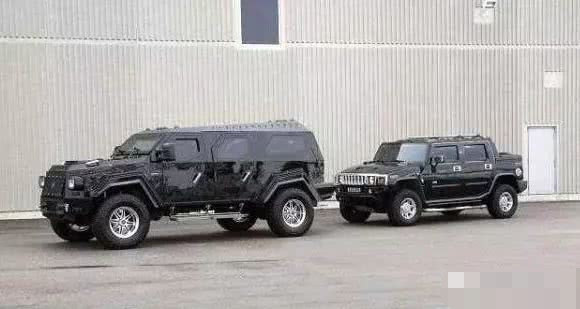 偶遇1500万豪车上牌，油耗达58L，年产仅100台