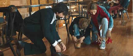 《婚姻连系》我给小三拍的裸照，差点被妻子看到...