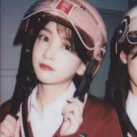 闺蜜基友开黑头像|空白的纸上，有过泪的划痕