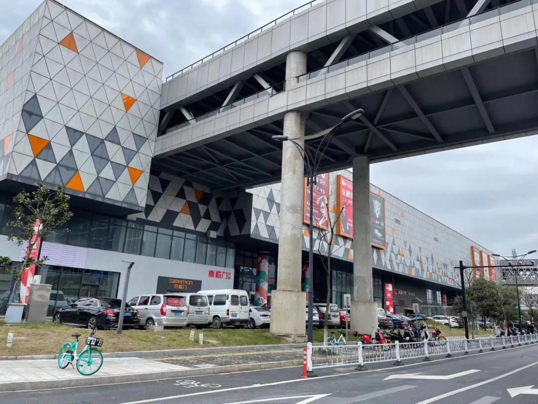 楼盘一直拖延交房怎么办,楼盘数次延期交房可以退房吗