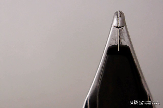 凌美钢笔恒星书写效果,凌美钢笔和流星钢笔哪个好