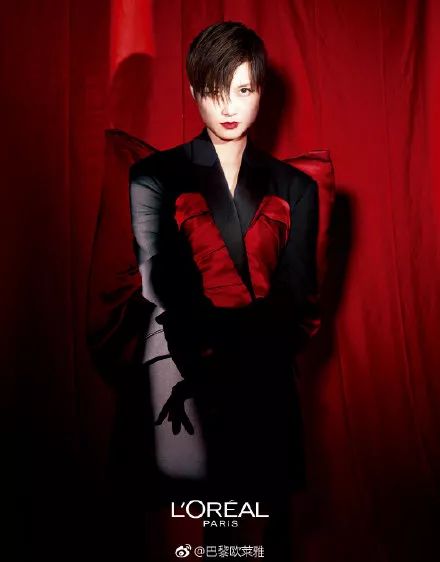 迪丽热巴蔡徐坤王源微博之夜,蔡徐坤王源