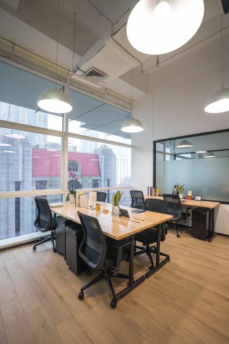 南京新街口和六合哪个大,南京新街口东和北的区别