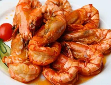 油焖大虾虾肉为什么吃起来很软烂,教做油焖大虾视频窍门