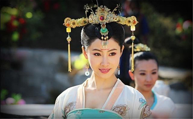 玄武门之变后李世民放过了多少人,玄武门之变李世民为什么杀了四弟