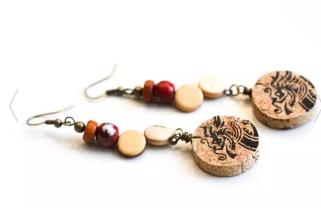 原来红酒塞才是一瓶酒中最值钱的，别再扔了