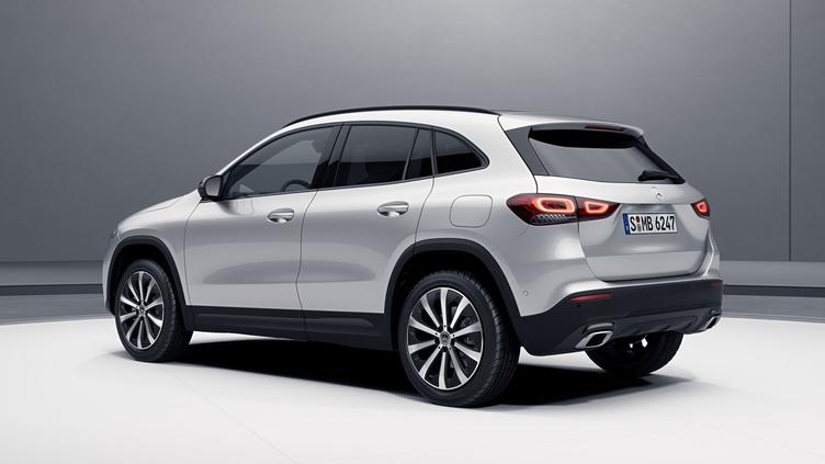 重新加入2.0t车型奔驰新款gla上市,全新奔驰gla实车圆润又大气