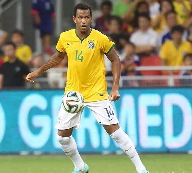 今天，我们的吉尔放假了