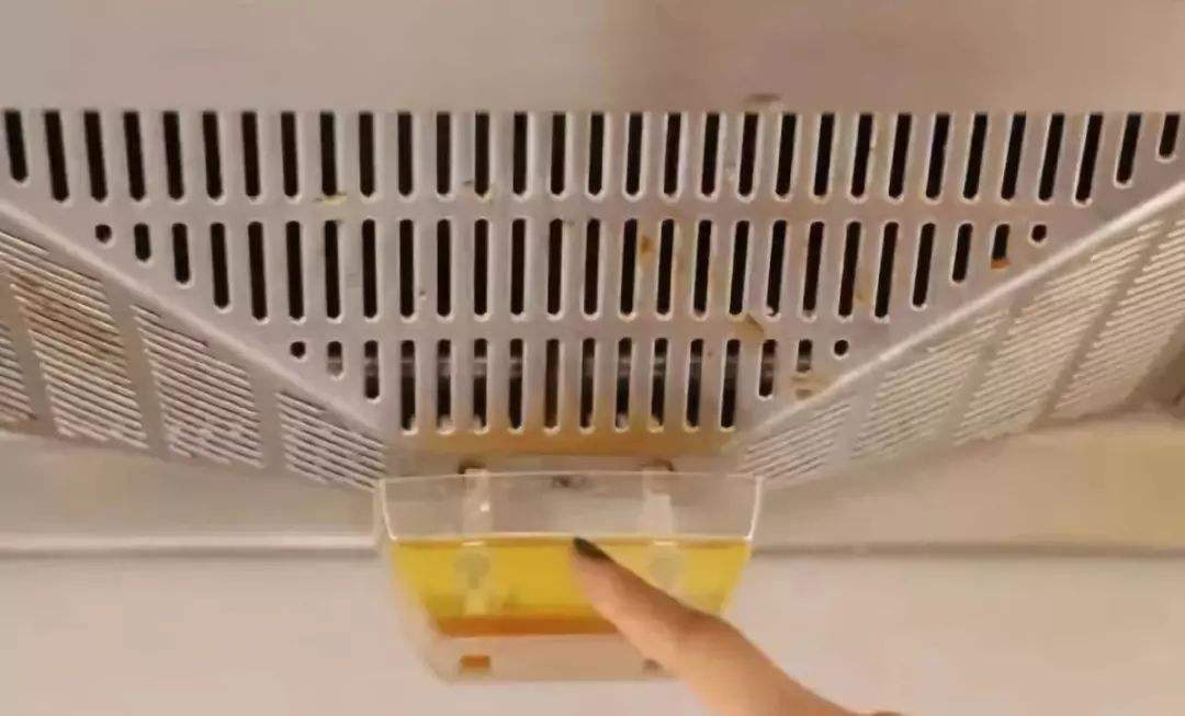 吸油烟机里的废油可以浇茉莉花吗,油烟机里面的废油可以变废为宝吗