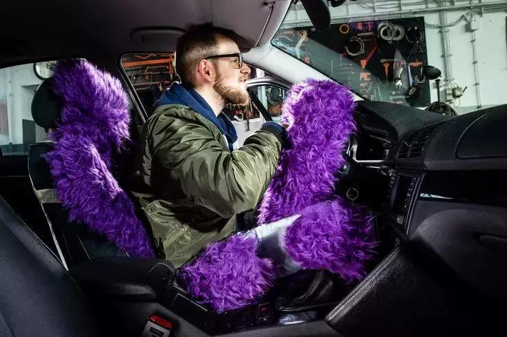 德国小哥欲廉价的改装，从中国订了一堆配件到货后感觉自己沙雕了