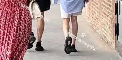 魏大勋杨幂亲密照,魏大勋和杨幂同回酒店举止亲密