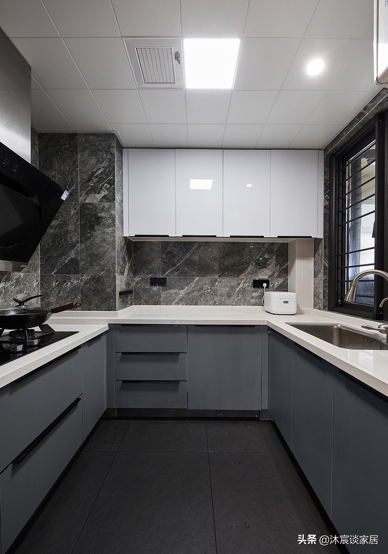 她家108㎡，慵懒又舒适的台式风，室内自然随性，享用精致生活