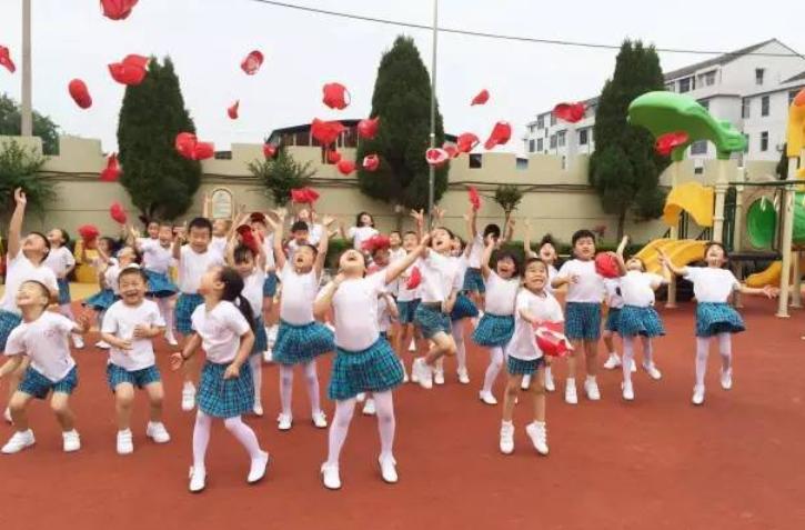 幼儿园有必要拍两次毕业照吗,幼儿园毕业照收费有必要拍吗