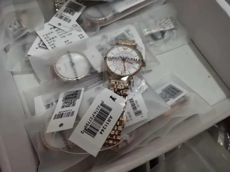 包装盒有防伪码东西是假货,包装是正品但是里边是假货