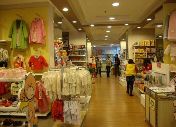 母婴店是自己开好还是加盟店好呢,开母婴店是加盟好还是自己开好