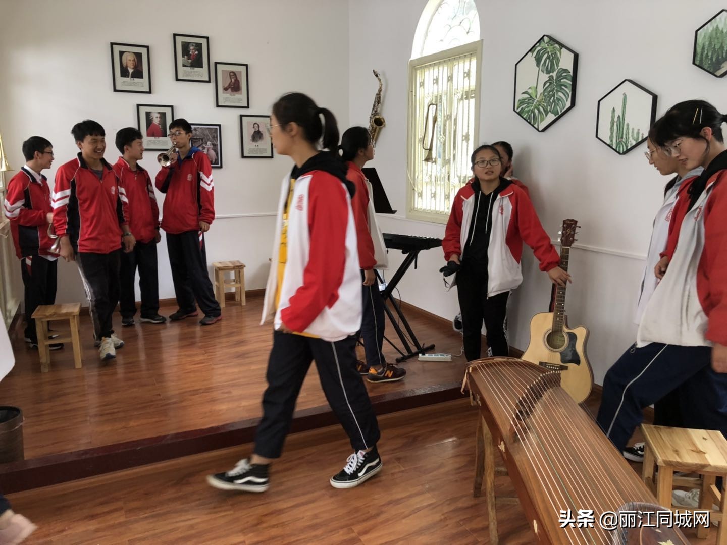 丽江最具文化底蕴的校园书店开业了！建于清末丽江府中学堂旧址