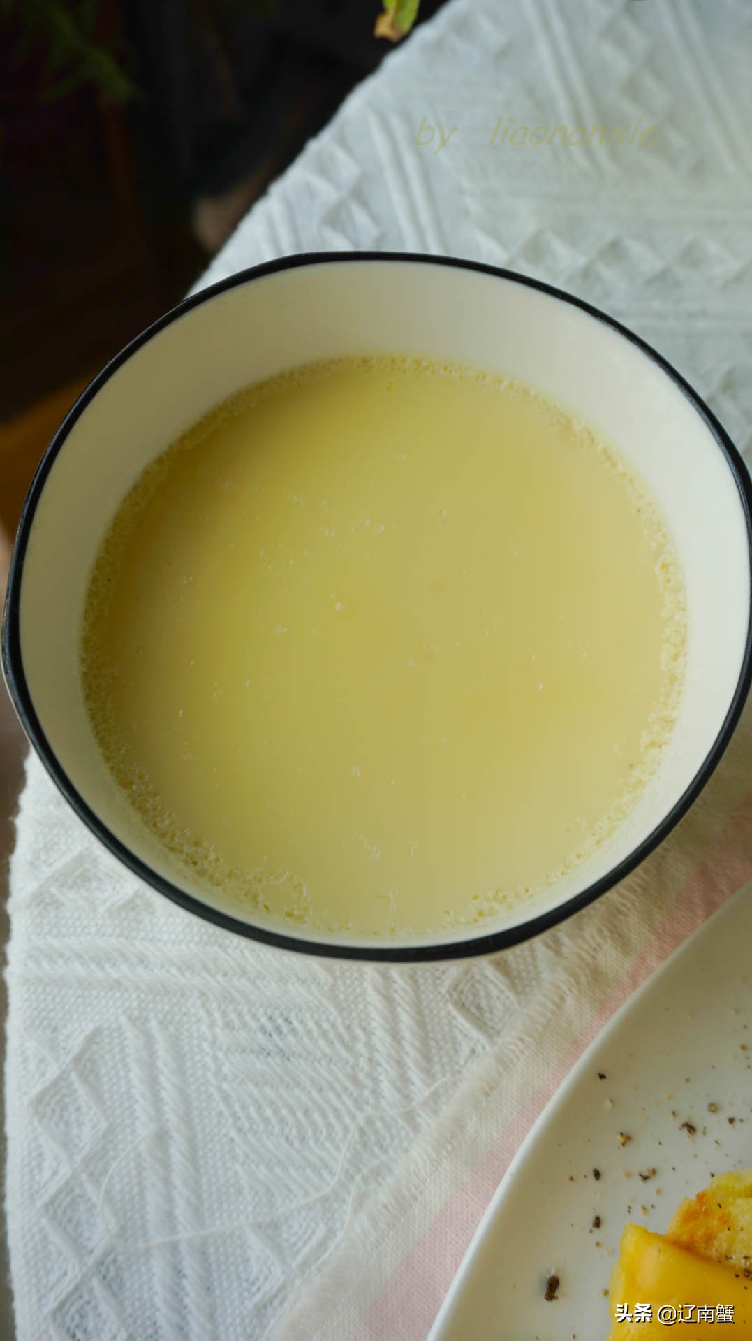 两个秘诀教你蒸出完美的鸡蛋羹,5个窍门教你蒸出水嫩嫩的鸡蛋羹