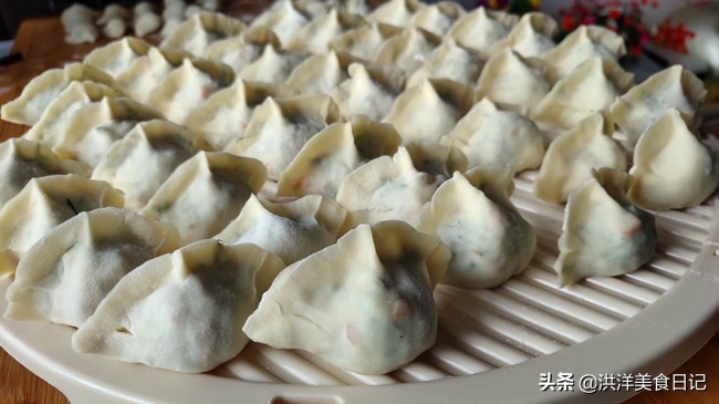 茴香馅饺子这样调鲜香翠绿不出水,茴香饺子馅怎么调最好吃家常做法