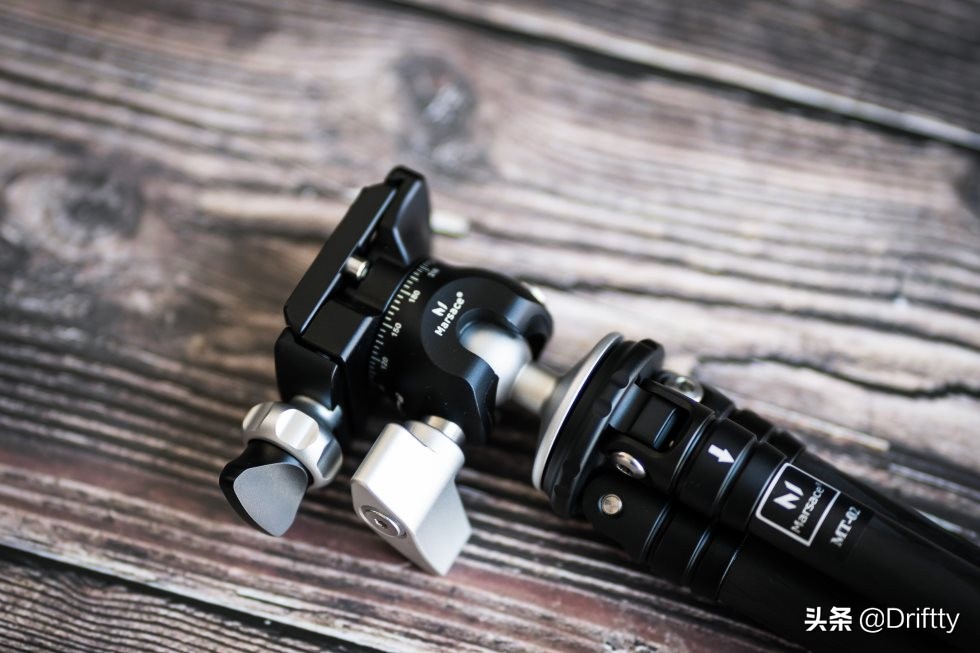 马小路三脚架02和06的区别,马小路mt2543三脚架测评