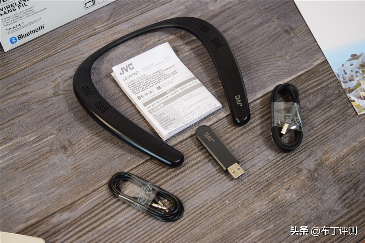 便携式蓝牙音箱带话筒,便携环绕音箱