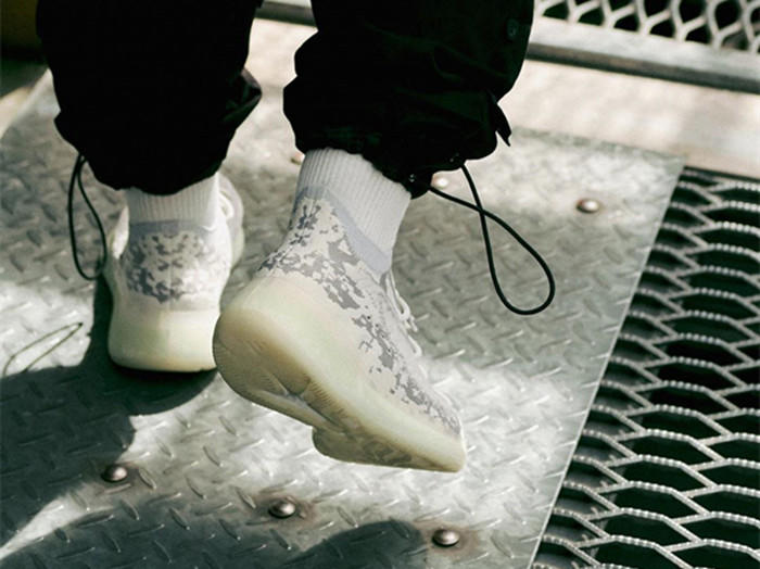 aj11红标大魔王新鞋,火云鞋神完整版