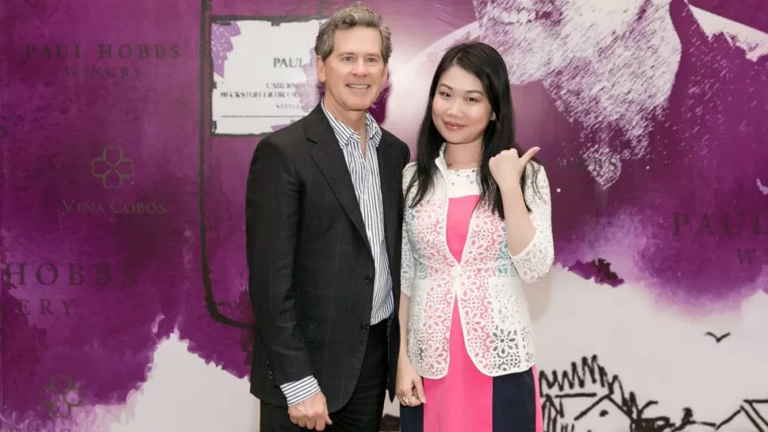 读的是设计，做的是销售，美酒从业者的路子到底有多嘢｜富隆酒业