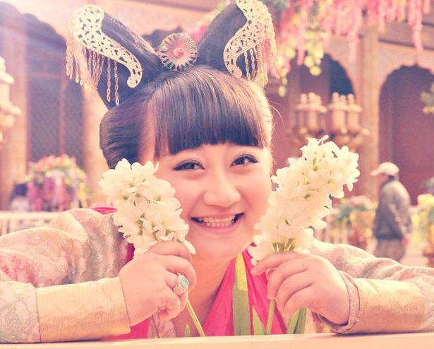 开心麻花贾玲是第几期,开心麻花演员贾玲个人资料