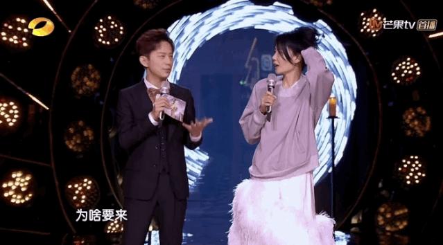 王菲经典广告照片,发几张王菲在90年代初做的广告
