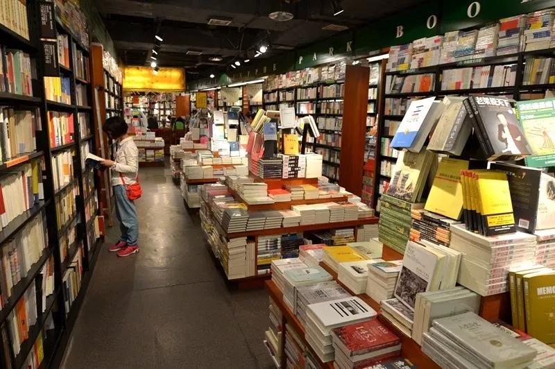 盘点那些书名起得超级烂,很烂的书名有哪些