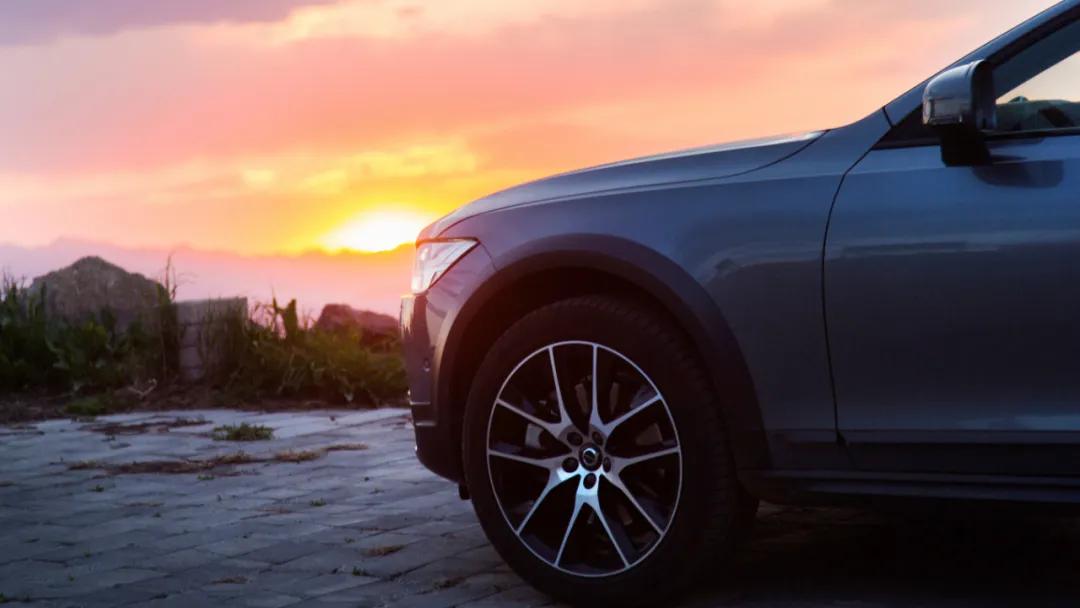 沃尔沃v90cc旅行车零整比,沃尔沃v90cc2020款和奥迪旅行车