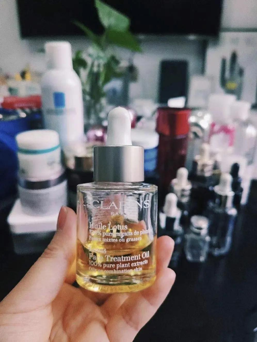 毛孔粗大黑头粉刺改善效果对比,祛黑头粉刺收缩毛孔方法