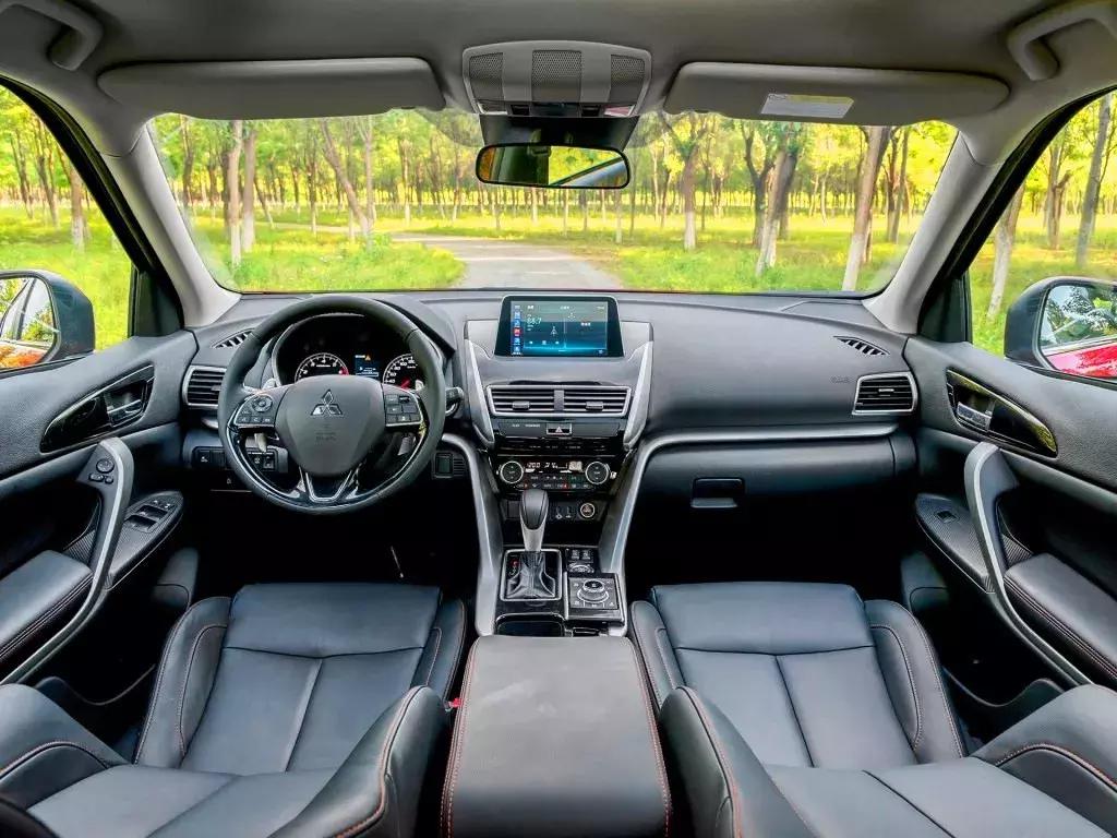 三菱奕歌和本田xrv怎么选,丰田奕泽和本田crv怎么选择